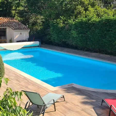 Maison Avec Piscine Entre Garrigue Et Cevennes Дом отдыха