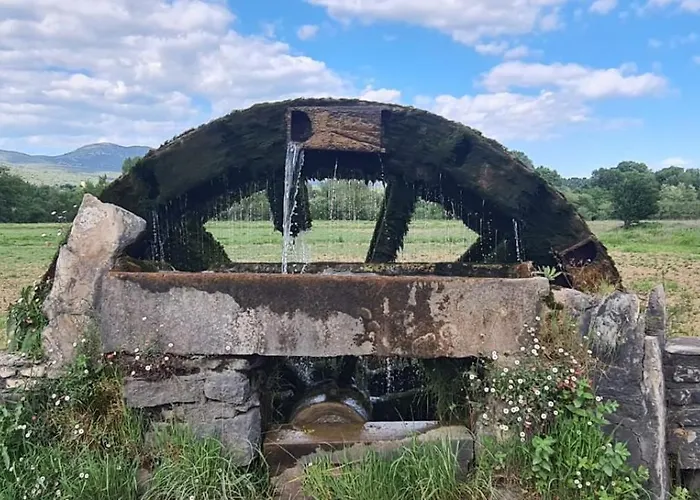 Nyaraló Maison Avec Piscine Entre Garrigue Et Cevennes Cazilhac